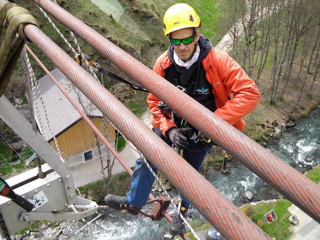 hoisting work by cordata rope access technician